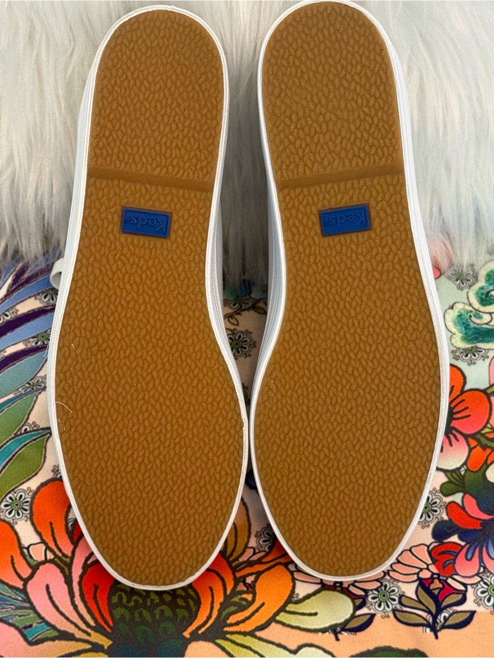NEW Keds Sz 7 White Platform Lace-Up Sneakers Gold Glittery Logo - Picture 8 of 10